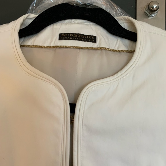 SOLD Burberry Prorsum $1795 White Collarless Cotton Blazer 44 Made in Italy - Picture 3 of 12